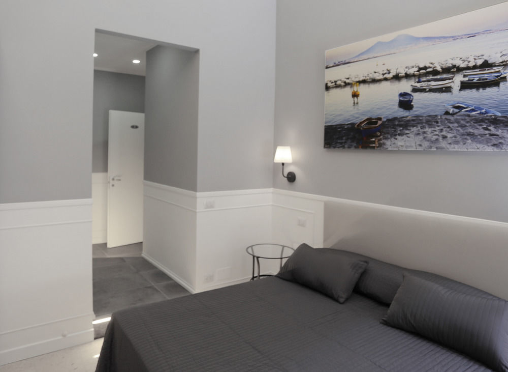 Bovio 3* Naples